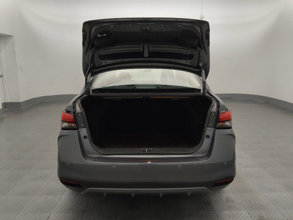 Used 2024 Nissan Versa SV FWD image 29