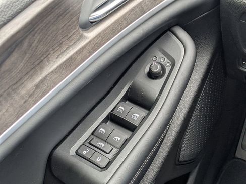 New 2026 Jeep Grand Cherokee Altitude AWD/4WD image 21