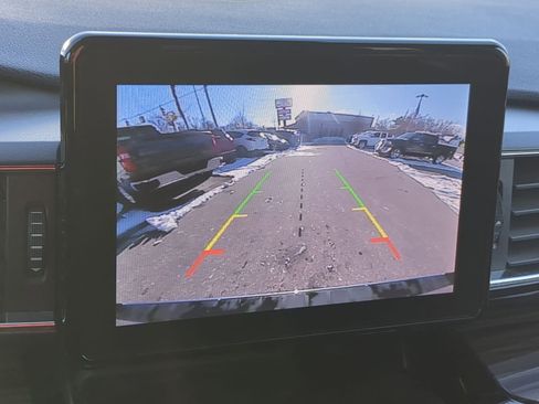 Used 2024 Ford Explorer Limited image 33