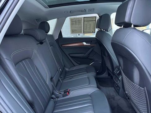 Used 2021 Audi Q5 2.0T Premium Plus w/ Premium Plus Package image 12