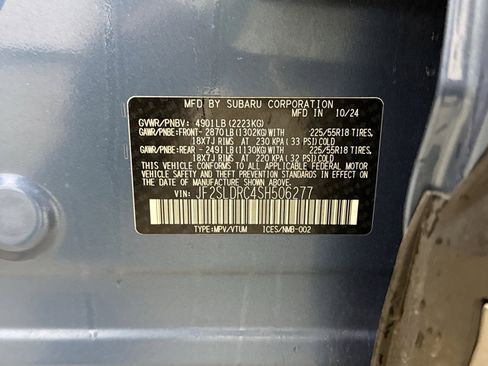 Used 2025 Subaru Forester Limited image 11