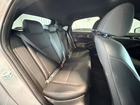 Used 2025 Honda Civic Sport image 22