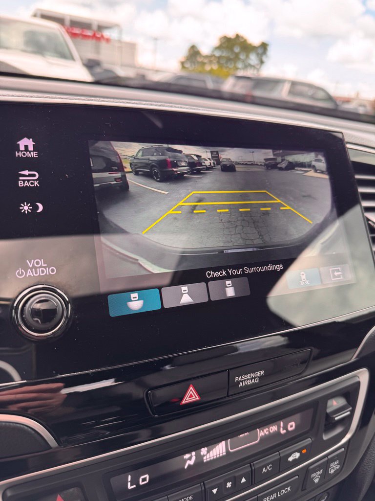 Used 2022 Honda Passport Elite image 22