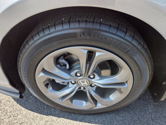 Used 2024 Honda Accord EX image 25