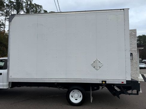 Used 2019 Ford F450 XL w/ XL Value Package RWD image 13