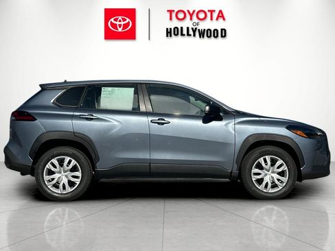 New 2026 Toyota Corolla Cross L image 3