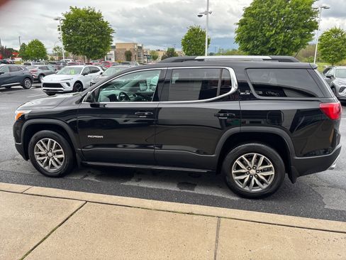 Used 2017 GMC Acadia SLE w/ Driver Alert Package I AWD/4WD image 1