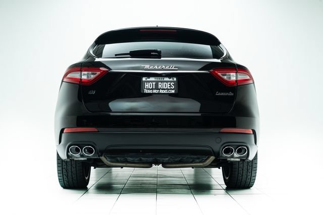 Used 2017 Maserati Levante AWD/4WD image 16