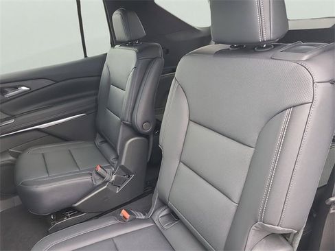 New 2026 Chevrolet Traverse LT w/ Midnight/Sport Edition image 13
