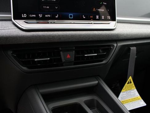 New 2025 Volkswagen Tiguan S image 9