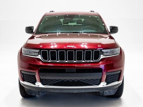 Used 2024 Jeep Grand Cherokee L Laredo AWD/4WD image 4
