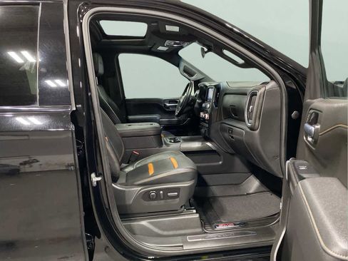 Used 2022 GMC Sierra 1500 AT4 w/ AT4 Preferred Package image 28