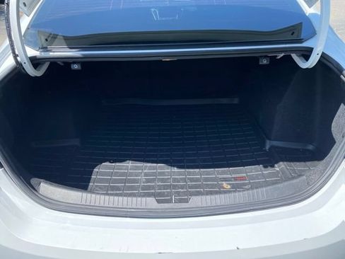 Used 2024 Chevrolet Malibu LT FWD image 20