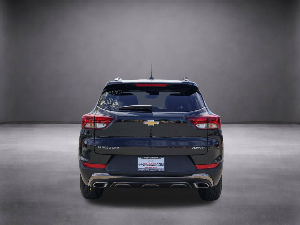 Used 2023 Chevrolet TrailBlazer ACTIV w/ Convenience Package FWD image 6