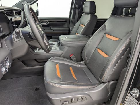 Used 2024 GMC Sierra 2500 AT4 w/ AT4 Premium Plus Package image 5