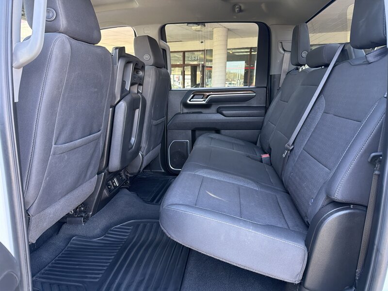 Used 2025 Chevrolet Silverado 3500 LT w/ Safety Package AWD/4WD image 21