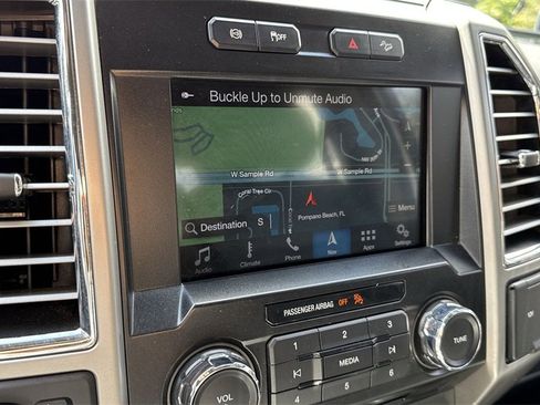 Used 2017 Ford F350 Lariat w/ Chrome Package image 52