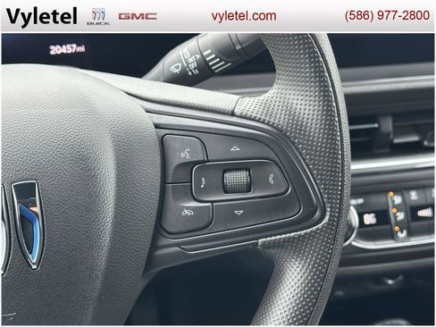 Certified 2024 Buick Envista Preferred image 22