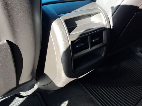 Used 2024 Cadillac XT5 Premium Luxury w/ Technology Package image 16