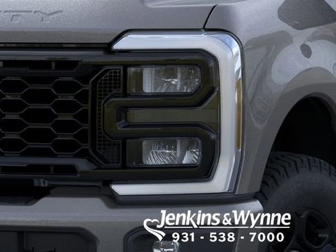New 2026 Ford F250 XL AWD/4WD image 18
