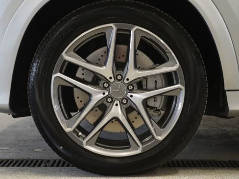 Certified 2025 Mercedes-Benz GLE 53 AMG 4MATIC Coupe image 9