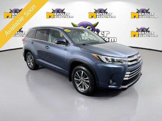 Used 2018 Toyota Highlander XLE AWD/4WD image 3