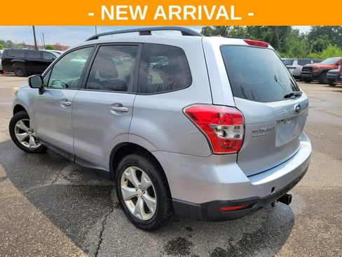 Used 2015 Subaru Forester 2.5i Premium w/ All-Weather Package AWD/4WD image 4