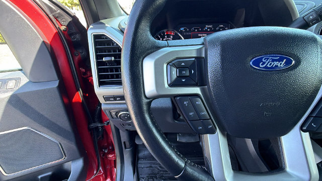 Used 2022 Ford F250 Lariat w/ Lariat Ultimate Package AWD/4WD image 28
