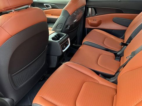 New 2026 Kia Carnival SX Prestige FWD image 12