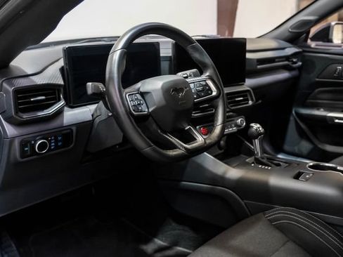 Used 2024 Ford Mustang GT RWD image 3
