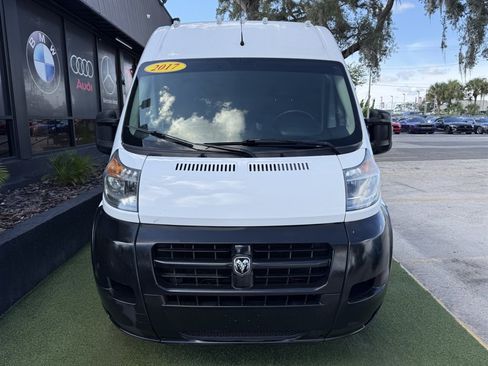 Used 2017 RAM ProMaster 2500 FWD image 2