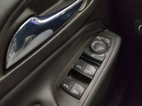 Used 2023 Chevrolet Equinox LT w/ LPO, Floor Liner Package AWD/4WD image 27
