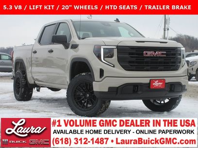 New 2026 GMC Sierra 1500 Pro w/ Graphite Edition