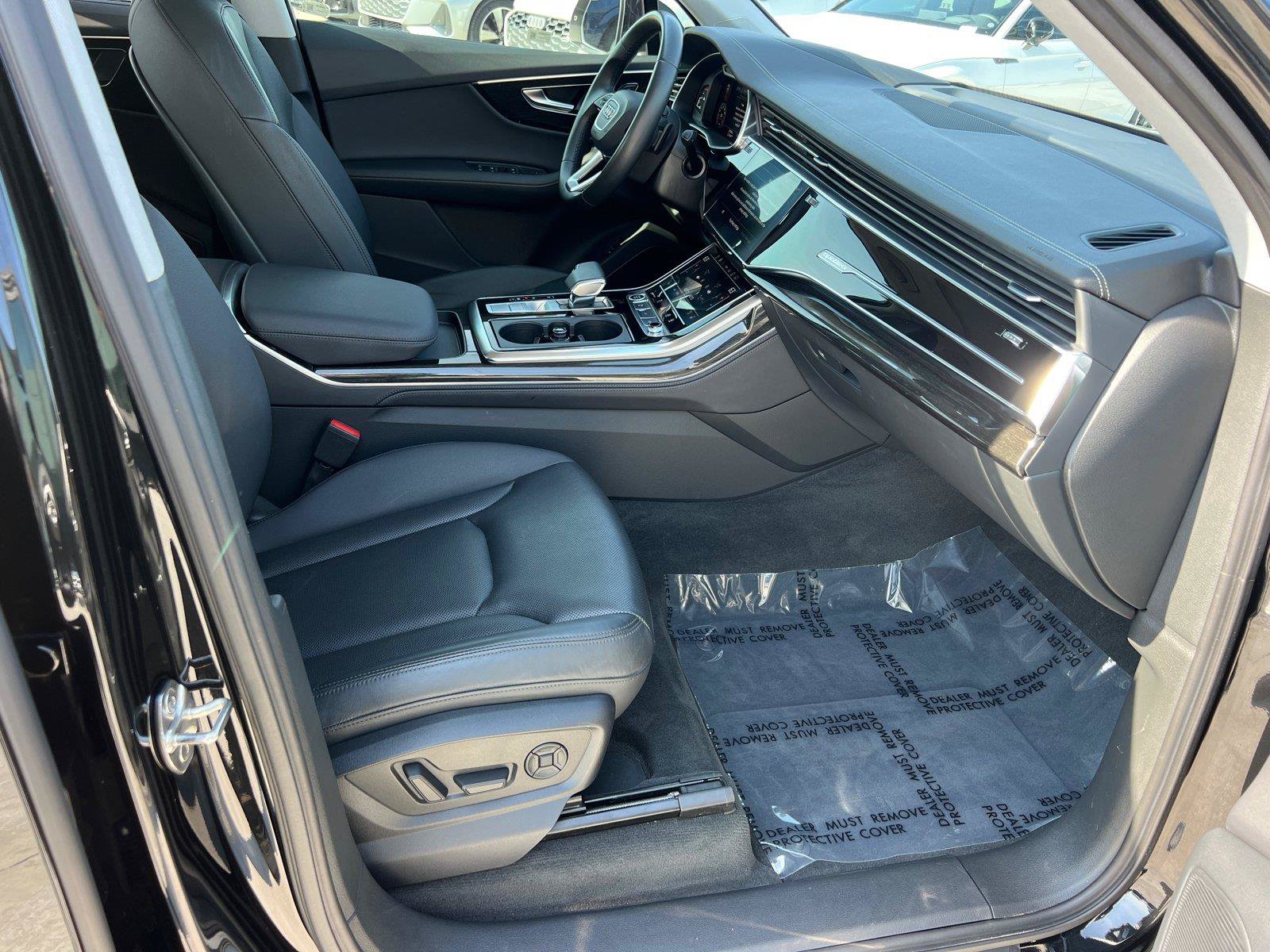 Used 2023 Audi Q7 3.0T Prestige w/ Prestige Package AWD/4WD image 13