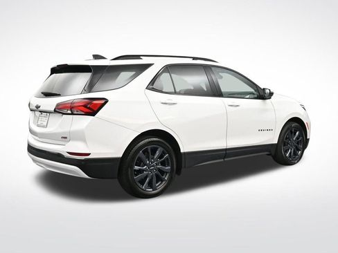 Used 2023 Chevrolet Equinox RS w/ RS Leather Package FWD image 5