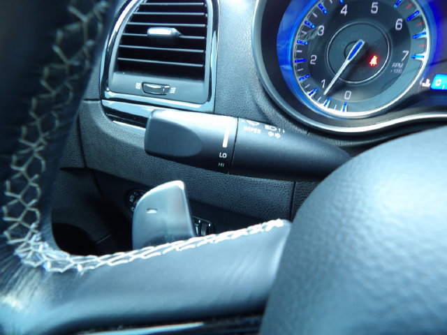 Used 2022 Chrysler 300 S w/ Comfort Group RWD image 23