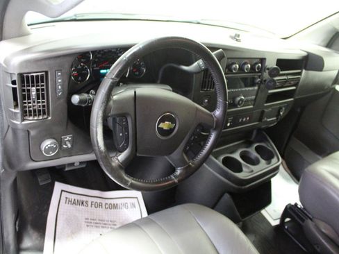 Used 2020 Chevrolet Express 2500 w/ Driver Convenience Package image 8