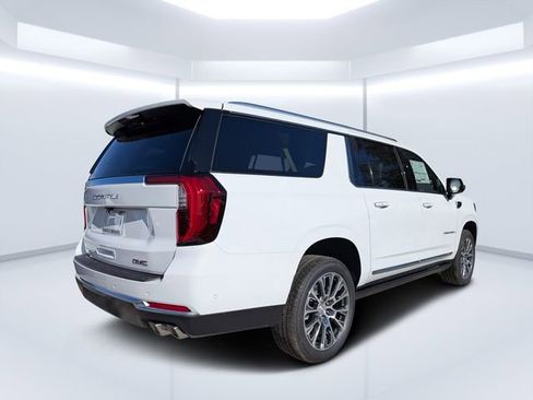 New 2026 GMC Yukon XL Denali w/ Sun & Power Step Package image 3