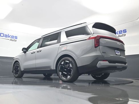 New 2026 Kia Carnival EX FWD image 44