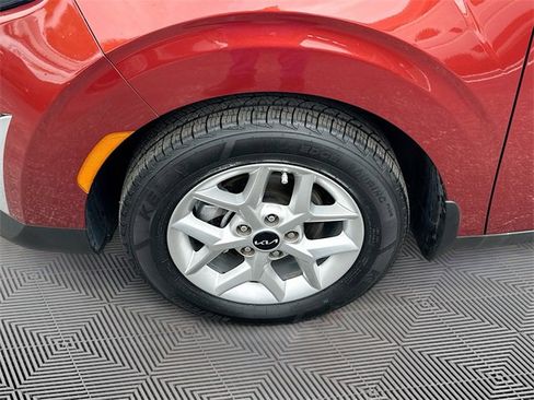 Used 2023 Kia Soul LX w/ Option Group 015 image 28