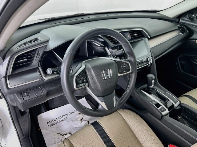 Used 2017 Honda Civic EX-L image 10