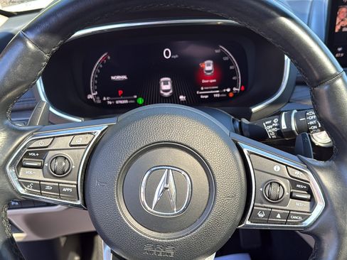 Used 2022 Acura MDX SH-AWD w/ Advance Package image 9