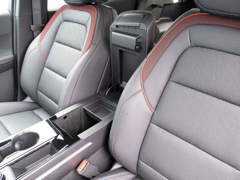 New 2026 Chevrolet Equinox RS AWD/4WD image 9