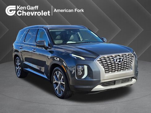 Used 2022 Hyundai Palisade SEL w/ 8P Bench Seat Package AWD/4WD image 1