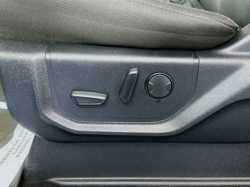 Used 2019 Ford F150 XLT w/ Equipment Group 302A Luxury image 20