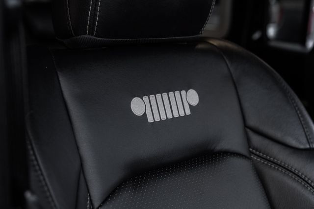 Used 2020 Jeep Wrangler Unlimited Rubicon AWD/4WD image 16