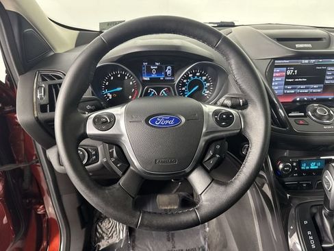 Used 2014 Ford Escape Titanium w/ Equipment Group 401A FWD image 11