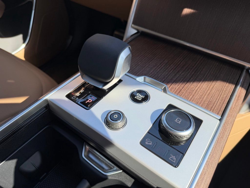 New 2027 Land Rover Range Rover SE AWD/4WD image 12