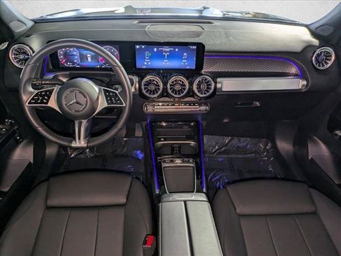 Certified 2025 Mercedes-Benz GLB 250 image 18