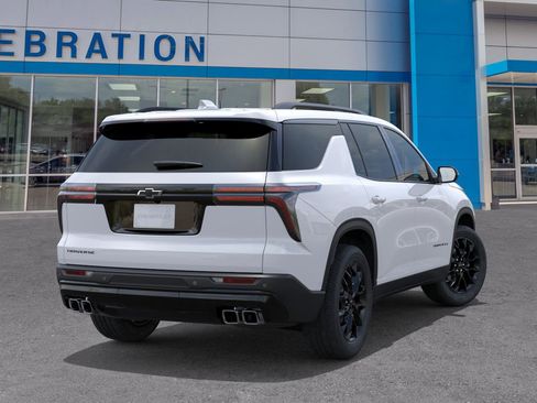 New 2026 Chevrolet Traverse LT image 4